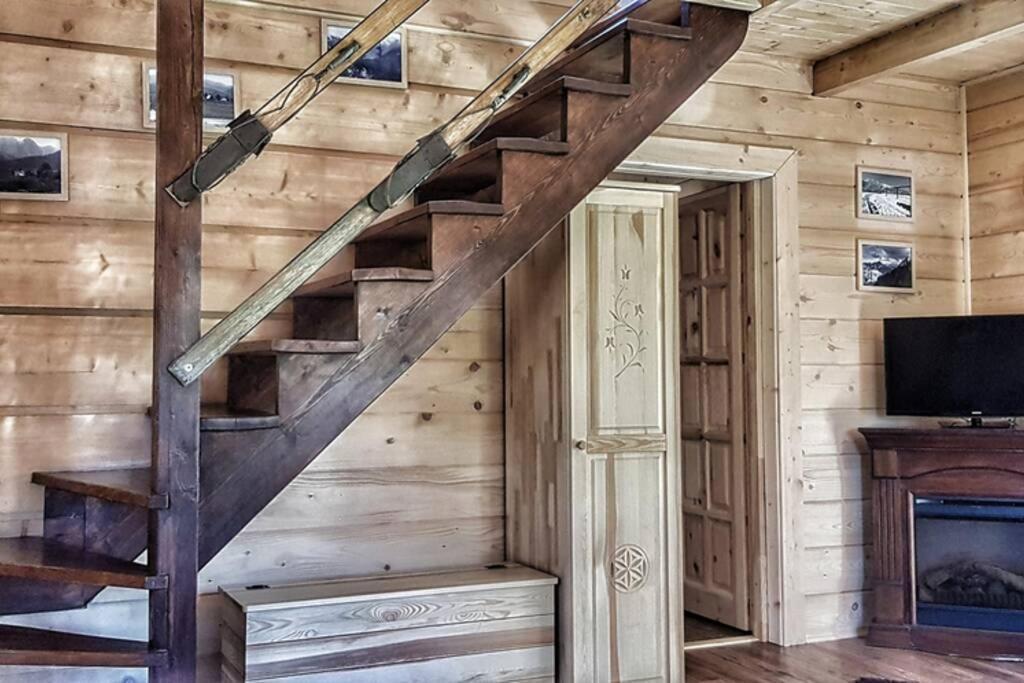 Domek Goralski Parzenica Косьцелісько Екстер'єр фото